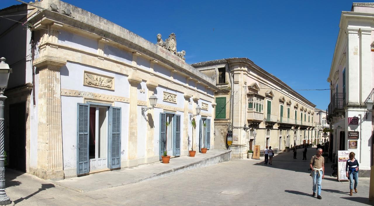 Giumbabulla Luxury House Bed and Breakfast Ragusa Eksteriør billede