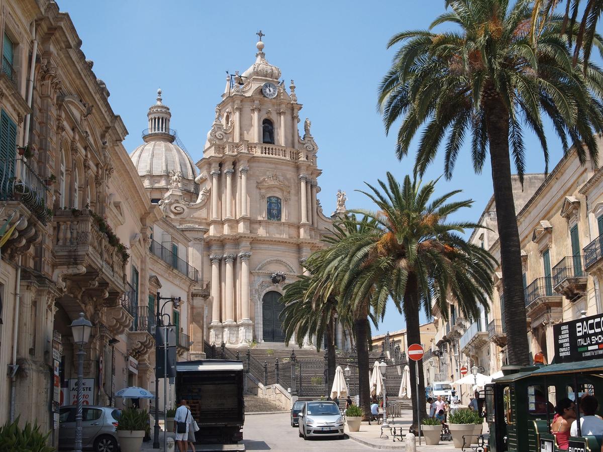 Giumbabulla Luxury House Bed and Breakfast Ragusa Eksteriør billede